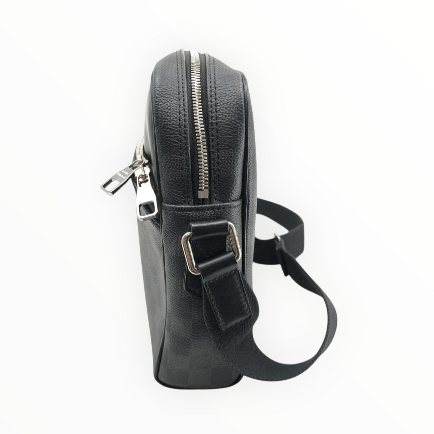 Louis Vuitton Dayton PM Bag - Black - Size L28cm x H24.5cm x D7cm